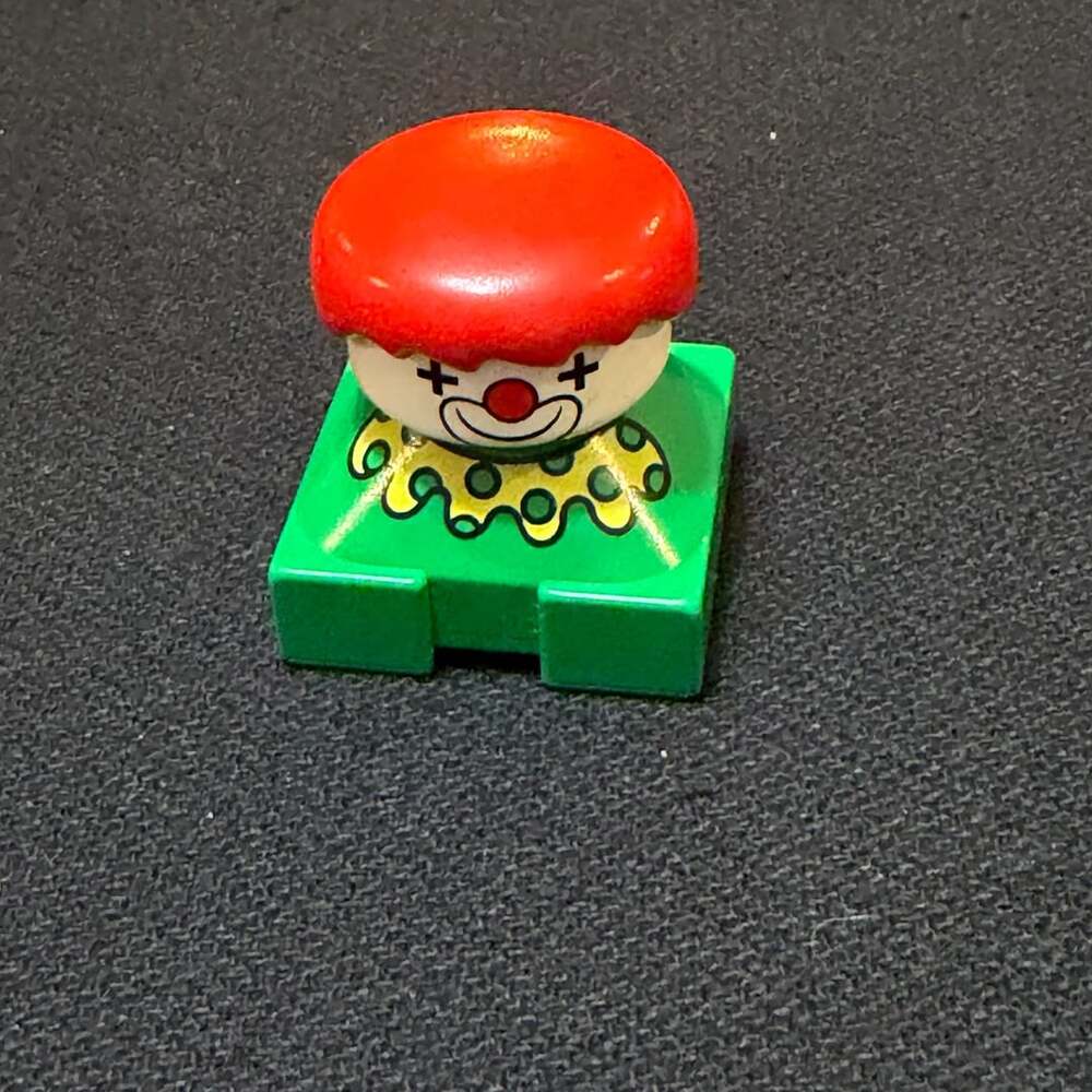 LEGO Duplo Vintage Clown Figure with Green 2x2 Square Base